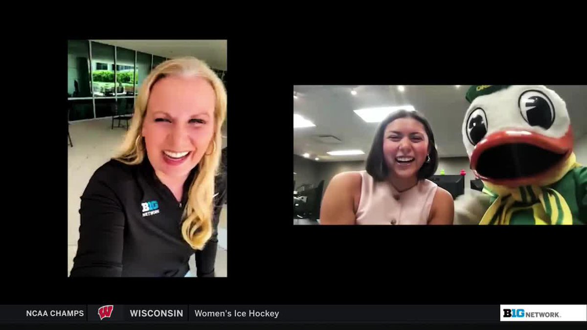 "I was over the moon." Oregon's Olivia Arciniega chats with Dave Revsine about winning the 2026 Lisa Byington Award, presented annually to the top female broadcaster in BTN's StudentU program 👇 #B1GToday