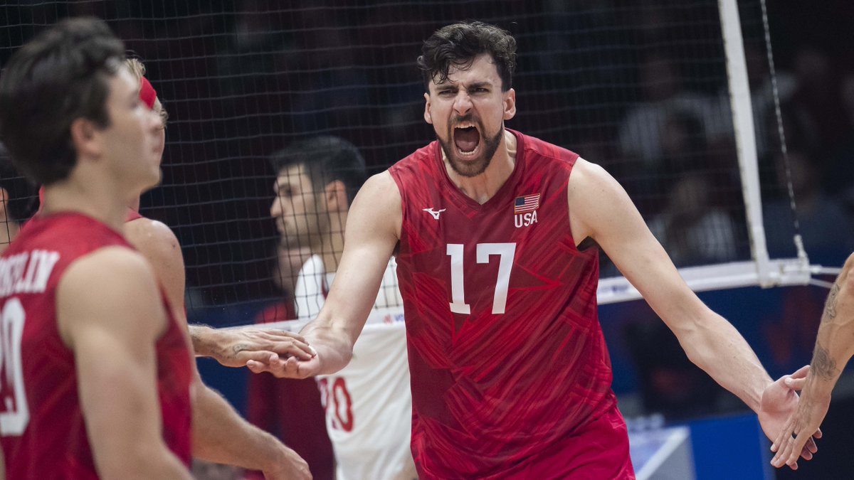 #VNL2026 USA get it done in a battle. 🇺🇸🔥 3-1 🆚 Türkiye 🇹🇷 in front of a noisy Ottawa crowd to kick off #VNL. Led by 21 points from Hanes and 15 from returning captain Anderson. 💪 📺 Watch the replays on VBTV: 🏐 #BePartOfTheGame #Volleyball