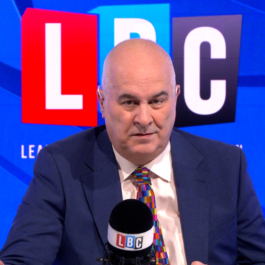 “You can’t deport people who are here legally… that would be outrageous.” “Of course you can.” Iain Dale 🏴🇬🇧 ⚒️ argues against caller Mike who thinks that the country will 'remain ungovernable until there are mass deportations’.