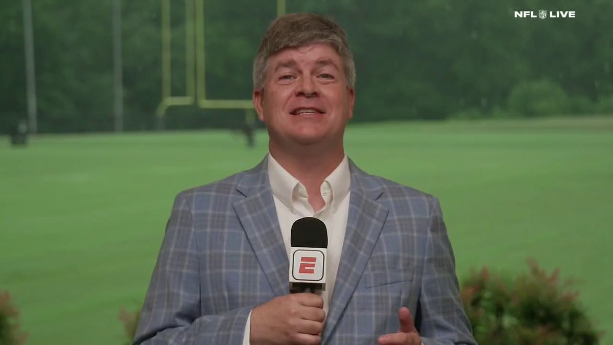 "Lamar Jackson absolutely loves Declan Doyle's offense, especially how detail-oriented it is." —Jamison Hensley on the Ravens' offense ahead of the 2026 season ✍️