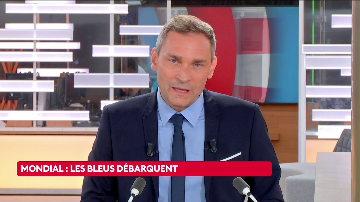 🔴 DIRECT - Patrick Bruel est mis en examen ce mercredi soir, après avoir été entendu par quatre juges d'instructions. Le parquet a également requis sa détention provisoire, la décision n'a pas encore été arrêtée. Loïc de La Mornais #SurLeTerrain #Canal16