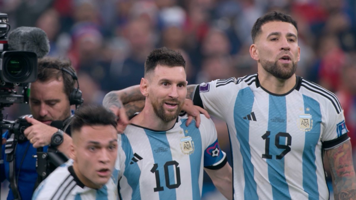 The moment Argentina won the 2022 FIFA World Cup 🇦🇷 Chills every single time 🥶 📺 Captains of the World
