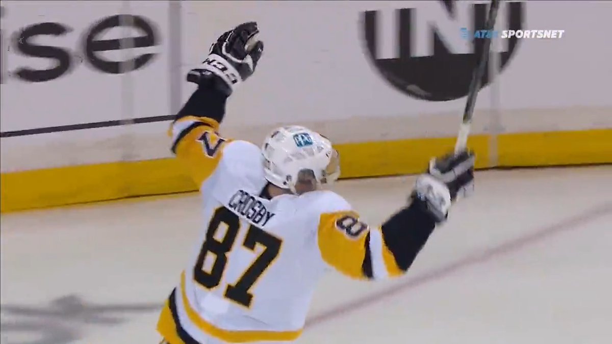 sidney crosby playing 5 on 1 hockey