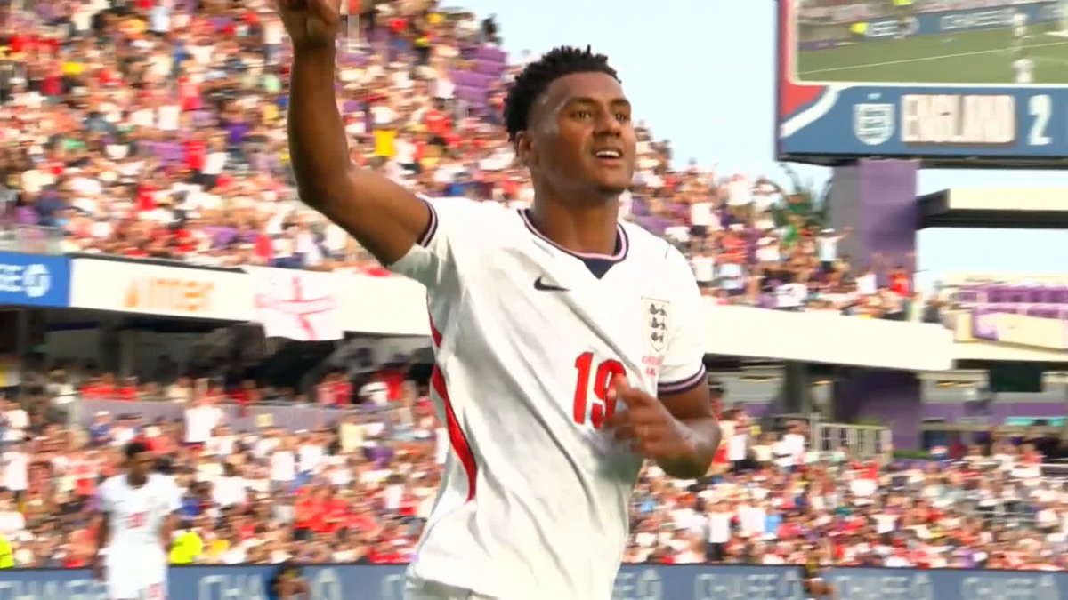 And Ollie Watkins makes it THREE! ⚽️⚽️⚽️ The Aston Villa striker pounces to give England the perfect sendoff 🏴󠁧󠁢󠁥󠁮󠁧󠁿