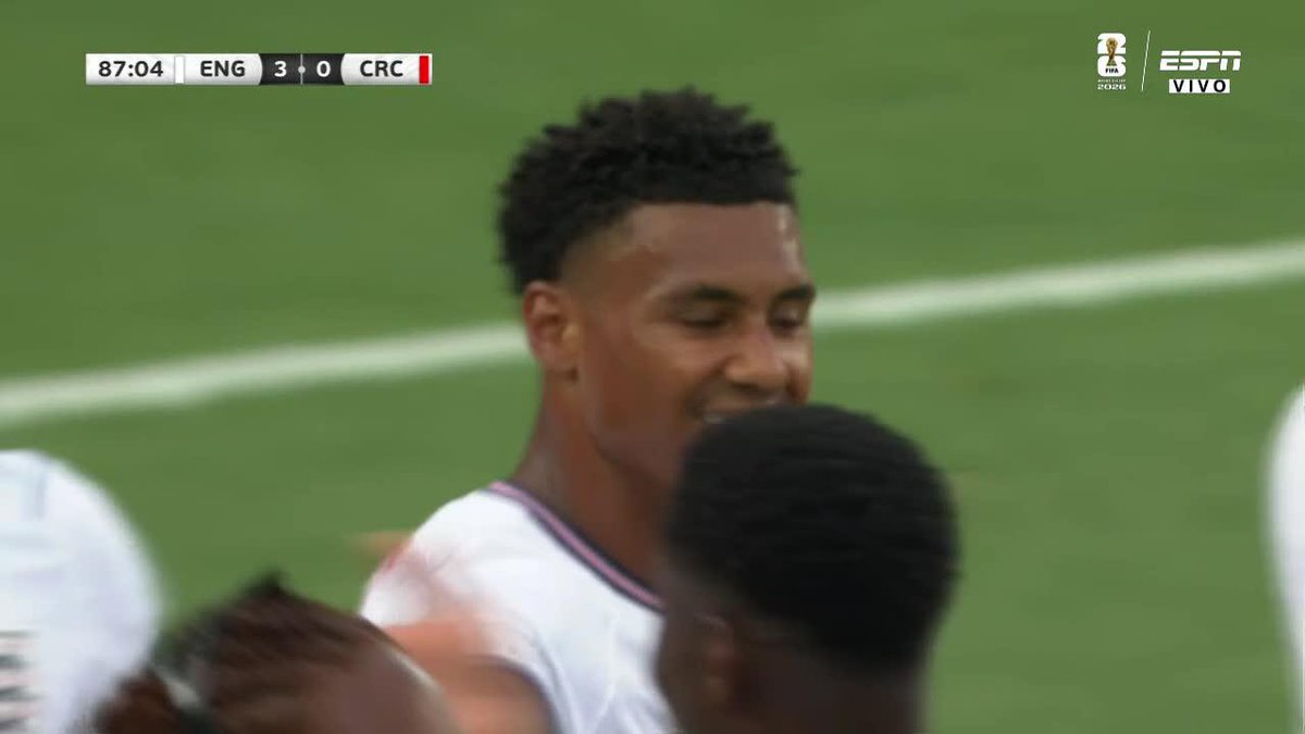 "Costa Chica" Porque Inglaterra le rompió bien el ojete por 3-0 a Costa Rica en su último amistoso antes del Mundial. Como siempre, los ticos comiendo pinga de cualquier rival, alta putita los costarricenses.