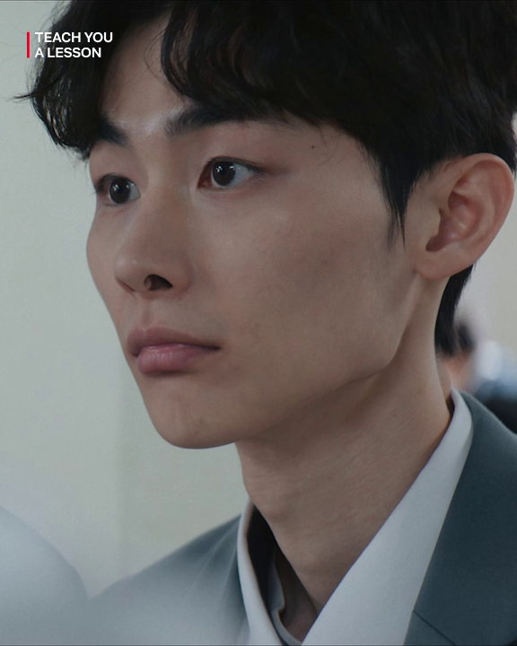 "Lu anak dewan, lu punya kuasa" nggak berlaku buat Kim Moo-yul.