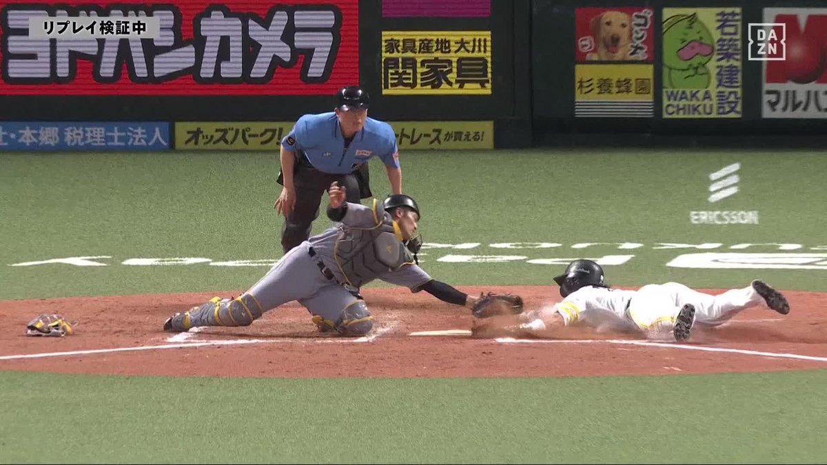 驚きの左手 野村勇 本塁への気迫のヘッスラ 際どいタイミングもタッチをうまく掻い潜る👀 (リクエストの結果、判定はセーフ) ⚾️ソフトバンク×阪神 #sbhawks #だったらDAZN