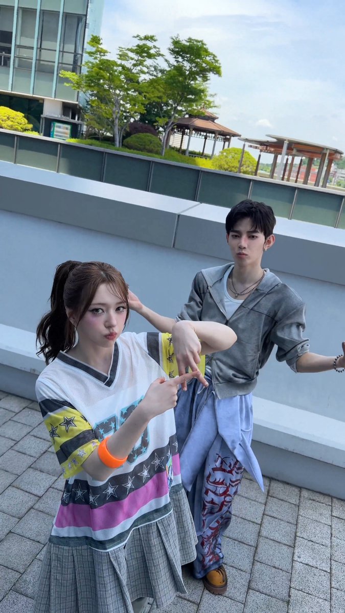 All I got, Aura with #FIFTYFIFTY #CHANELLEMOON 🔗 #AND2BLE #앤더블 #ZHANGHAO #장하오 #AND2BLE_Curiosity #AND2BLE_Aura