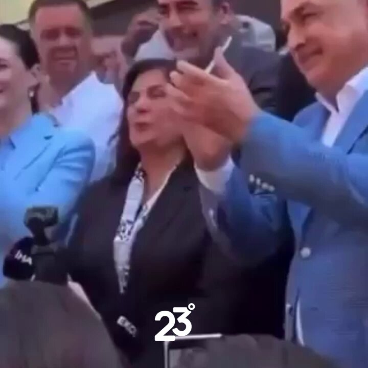 CHP’den AKP’ye geçen Aydın Büyükşehir Belediye Başkanı Özlem Çerçioğlu “ihaleye fesat karıştırma, edimin ifasına fesat karıştırma, resmî evrakta sahtecilik ve görevi kötüye kullanma” suçlamalarından beraat etti.