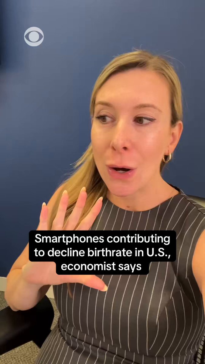 Did the invention of the iPhone start causing lower birth rates in the U.S.? An economist made the case that smartphones do contribute to declining births in the country. Here’s why.