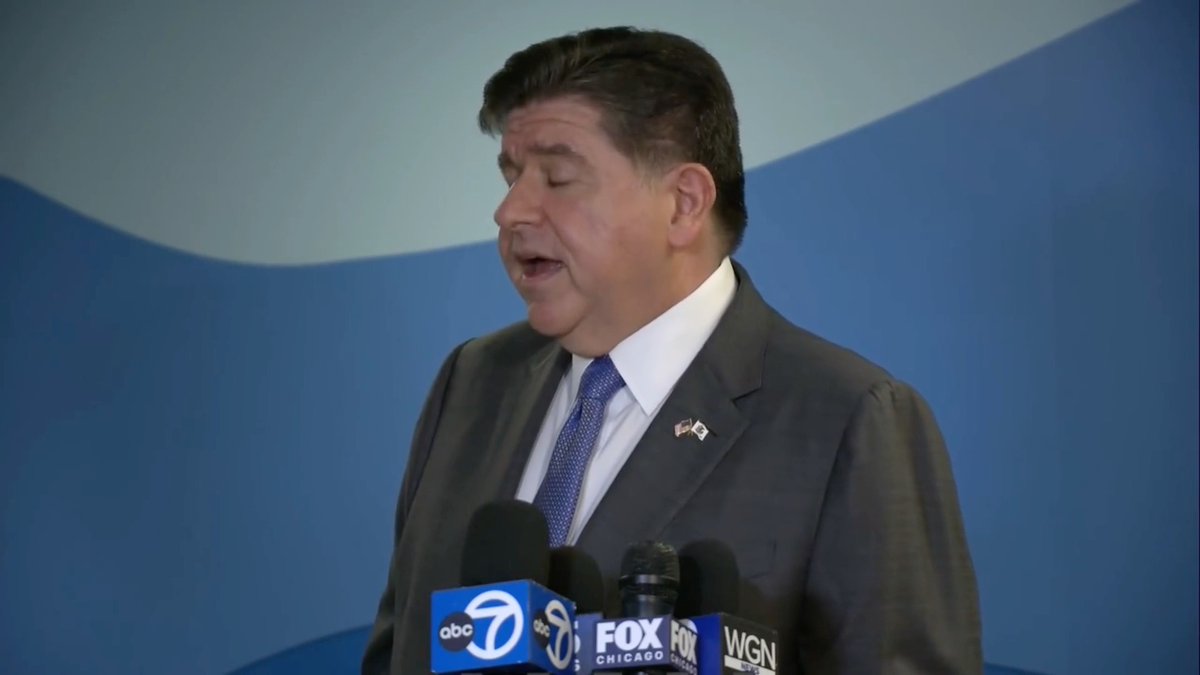 People Pritzker has blamed for losing the Chicago Bears: ✔️ Greg Abbott ✔️ The Chicago Bears People Pritzker has NOT blamed for losing the Chicago Bears: ❌ JB Pritzker