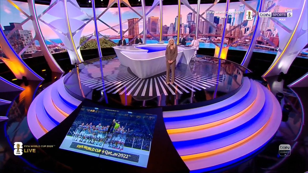 🔜 🇲🇽 Mexico vs South Africa 🇿🇦 Join Lynsey Hipgrave, Ruud Gullit, Luis Garcia, Lianne Sanderson and Philippe Senderos for all the build-up to the opening game of the FIFA World Cup 2026™! #FIFAWorldCup | #beINWC26