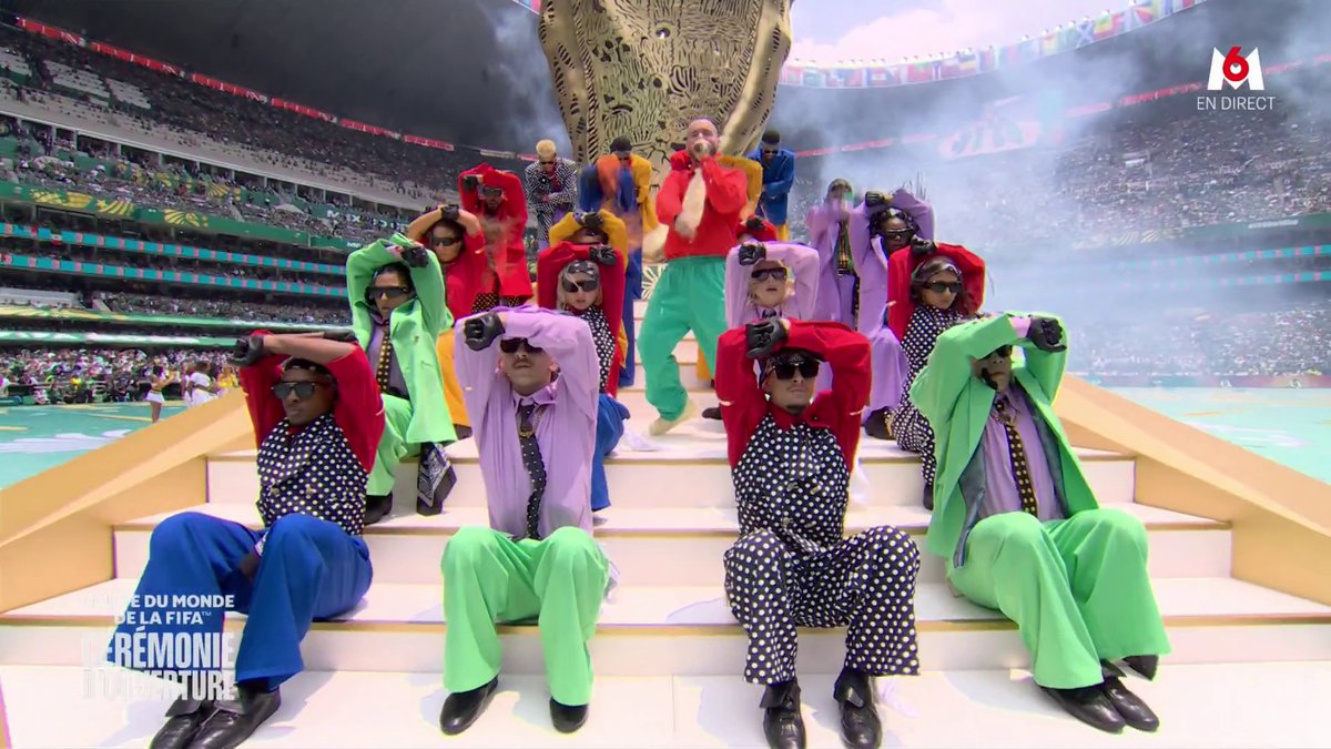 J Balvin met le feu au stade Azteca 🔥 La cérémonie d’ouverture passe en mode show. Suivez la Coupe du Monde de la FIFA 2026 en direct sur M6 et M6+ #CDM2026 #FIFAWorldCup #MEXSAF
