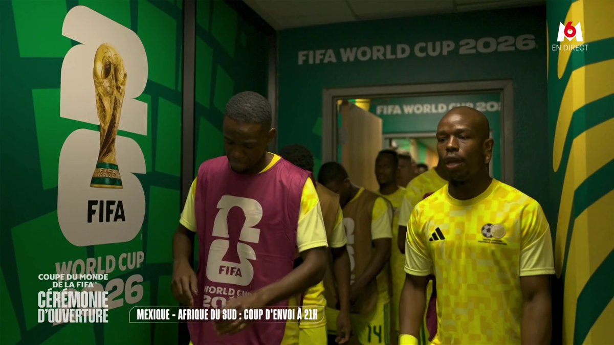 Les Bafana Bafana sont décidés à mettre l'ambiance pendant cette Coupe du monde ! 🇿🇦😅 À moins d'une heure de disputer un match HISTORIQUE, ils CHANTENT tous ensemble dans le tunnel. 🎶