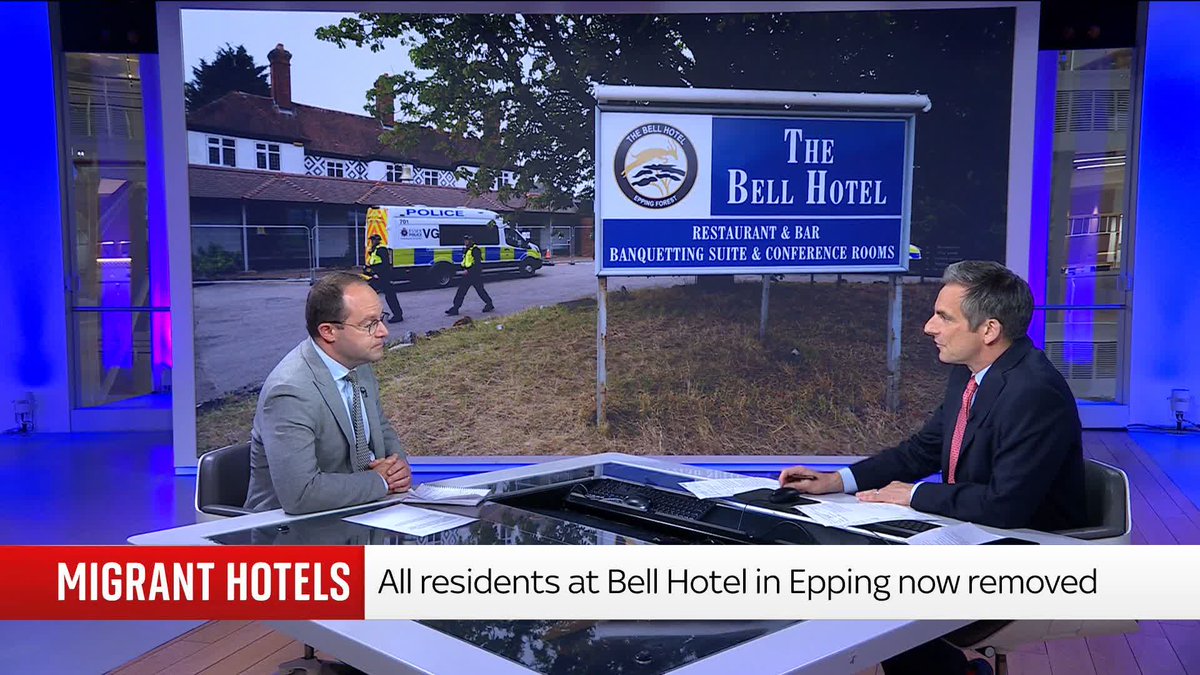 BREAKING: Epping Forest District Council says it is "seeking clarification" from the Home Office after asylum seekers staying at The Bell Hotel in Essex were removed without warning. Sky's @OliverMiocic reports ⬇️ Read more: 📺 Sky 501 and Virgin 602