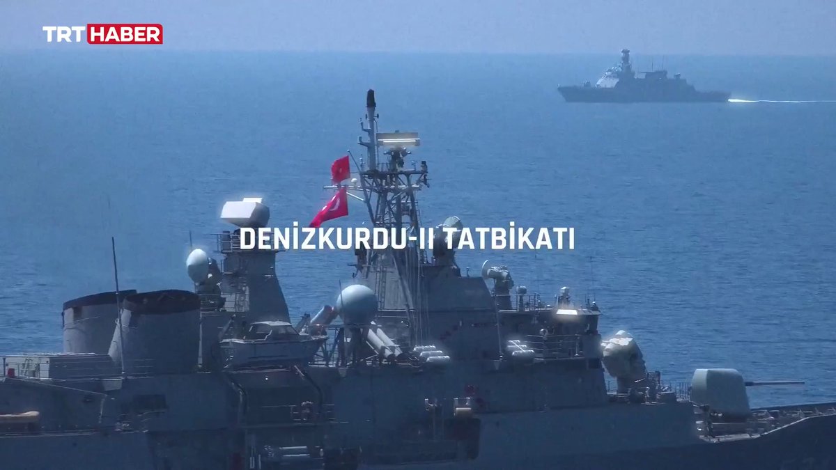 ATMACA ve TEMREN füzeleri tam isabetle vurdu, AKYA hedef gemiyi ortadan ikiye böldü. ROKETSAN’ın geliştirdiği milli deniz sistemleri, Denizkurdu-2/2026 Tatbikatı'nda hedefleri başarıyla imha etti.