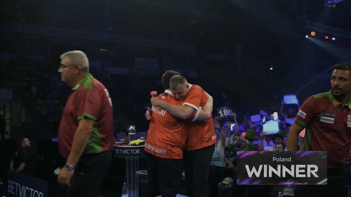 POLAND PUNISH PORTUGAL! 🇵🇱 The highly-fancied Krzysztof Ratajski and Sebastian Bialecki enjoy a strong start to Group E, dispatching Portugal 4-1 to underline their title credentials! 📺 #WCOD26