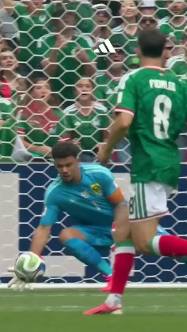 Ronza with ridiculous reflexes 🤚⛔ 📺 Stream #FIFAWorldCup on DStv: #DStvFIFAWorldCup2026 | Absa Group