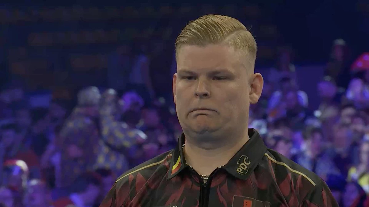 Dimitri Van den Bergh busts 90, and Mike De Decker's face says it all 😕 Belgium are now 2-0 down to Hong Kong! 📺 #WCOD26