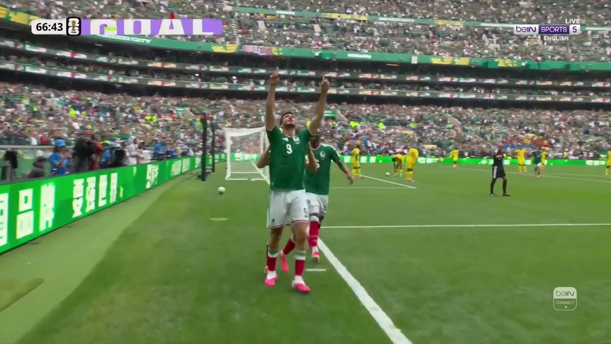 GOAL! Raúl Jiménez doubles Mexico's lead 🔥 🇲🇽 Mexico 2-0 South Africa 🇿🇦 #FIFAWorldCup | #beINWC26 | #Mexico