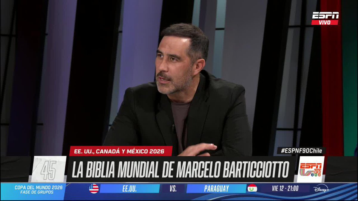 "NOS PEDÍAN QUE BAJÁRAMOS EL PIE DEL ACELERADOR" Claudio Bravo recordó un llamativo episodio en la goleada 7-0 de Chile sobre México en la Copa América Centenario de 2016, que dejó muy mal a los jugadores del 'Tri'. ▶️ Mira #ESPNF90Chile en el Plan Premium de #DisneyPlus