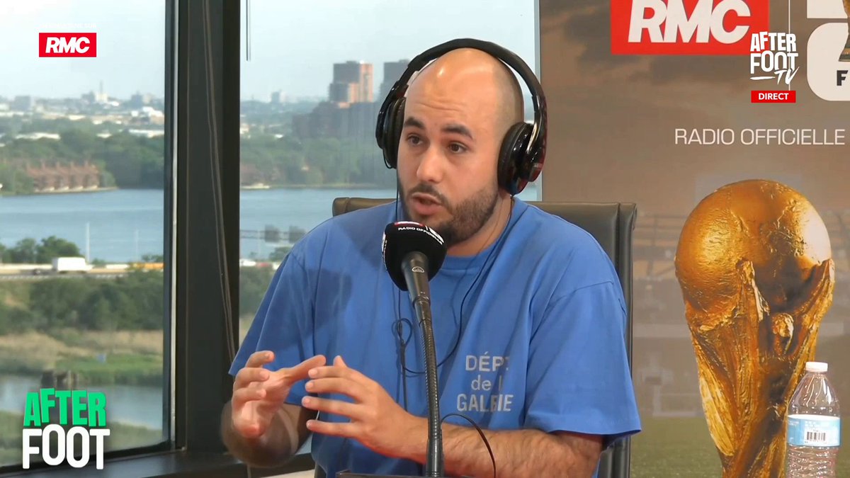 Et la, Walid Acherchour lâche sa bombe: "Mbappé veut jouer à gauche, c'est Deschamps qui ne veut pas"