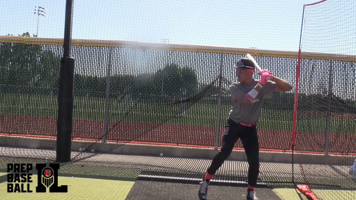 𝗜𝗟 𝗥𝗶𝘀𝗶𝗻𝗴 𝗦𝘁𝗮𝗿𝘀 𝗚𝗮𝗺𝗲𝘀: 𝗦𝗽𝗼𝘁𝗹𝗶𝗴𝗵𝘁 🔦 1B Jaden Payton (St. Viator, 2030) ◾ 5'10", 170 lbs. ◾ 84 mph avg. EV (T87) ◾ 300' max Batted Distance ◾ 63% line drive percentage 👤: | Jaden Payton