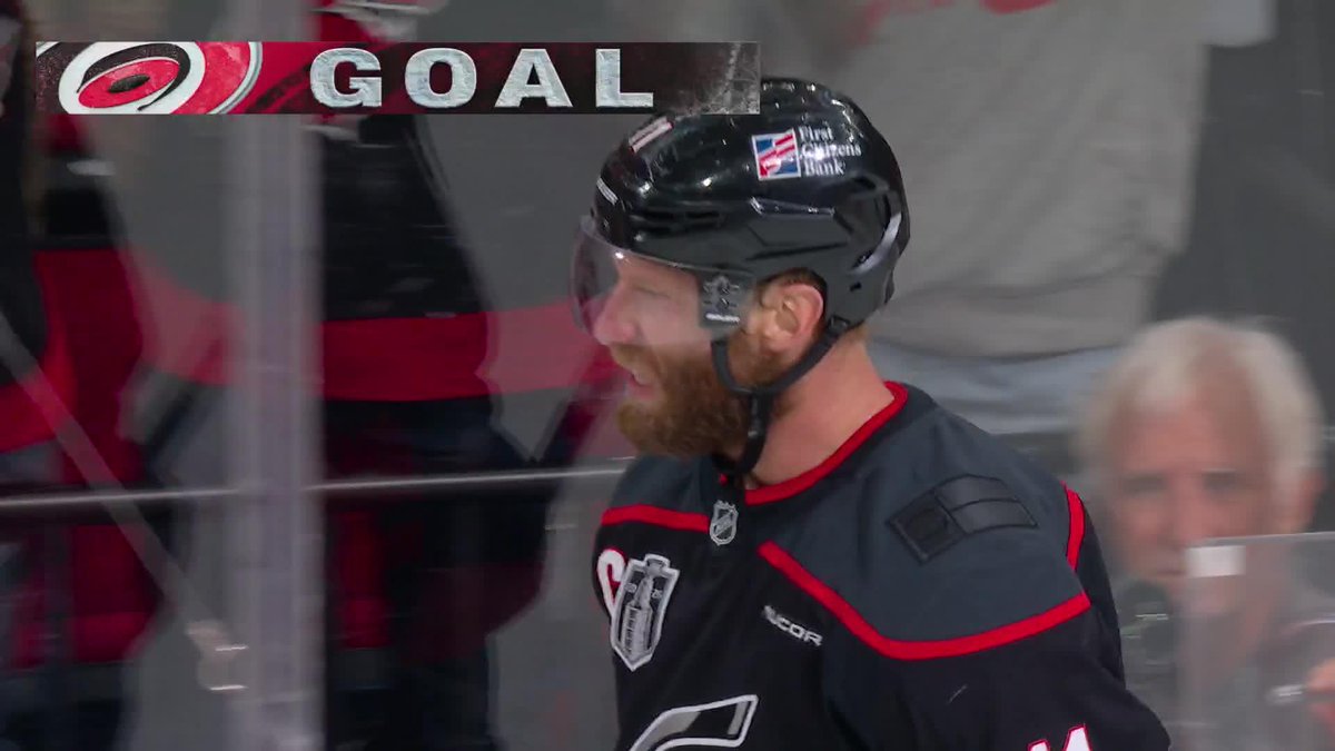 JORDAN STAAL ONCE AGAIN 😱 The Canes captain now has SIX goals in the Stanley Cup Final 🔥
