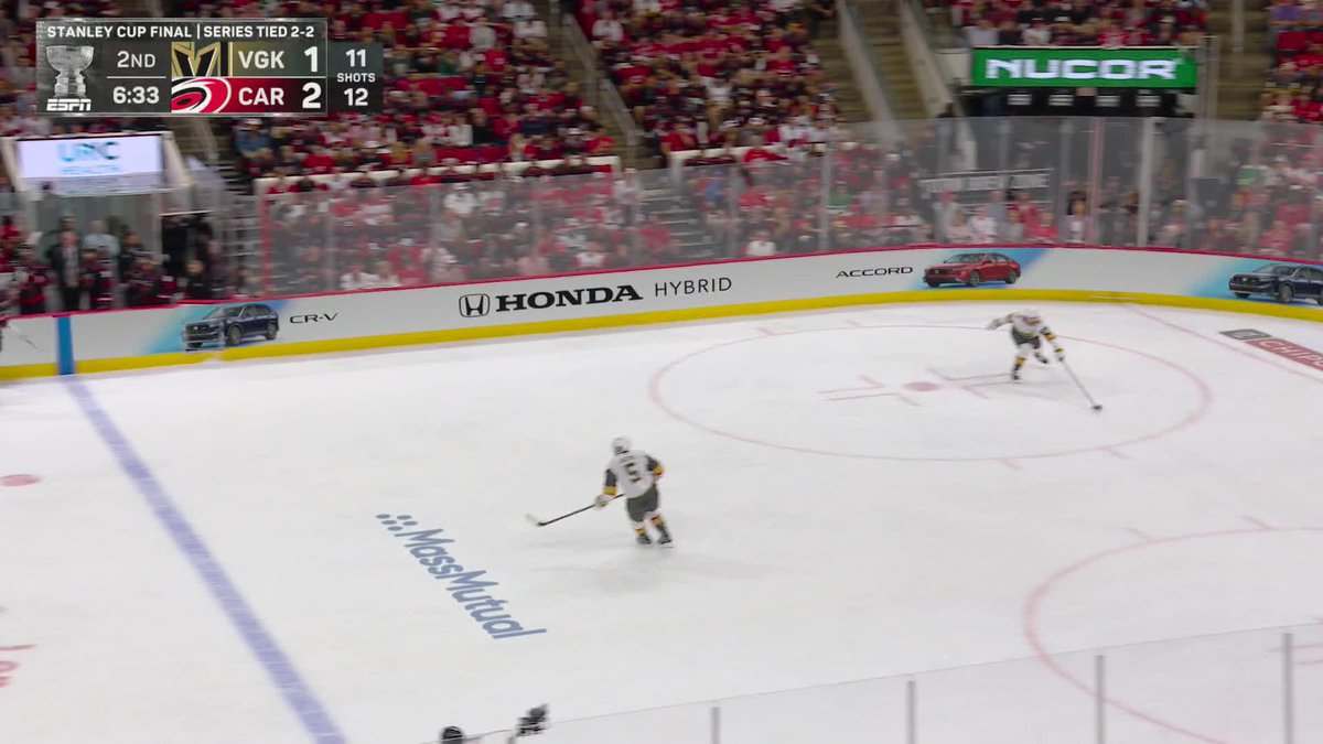 ANDREI SVECHNIKOV FINDS THE BACK OF THE NET‼️ The Canes pull ahead in Game 5 on ABC and the ESPN App 👀