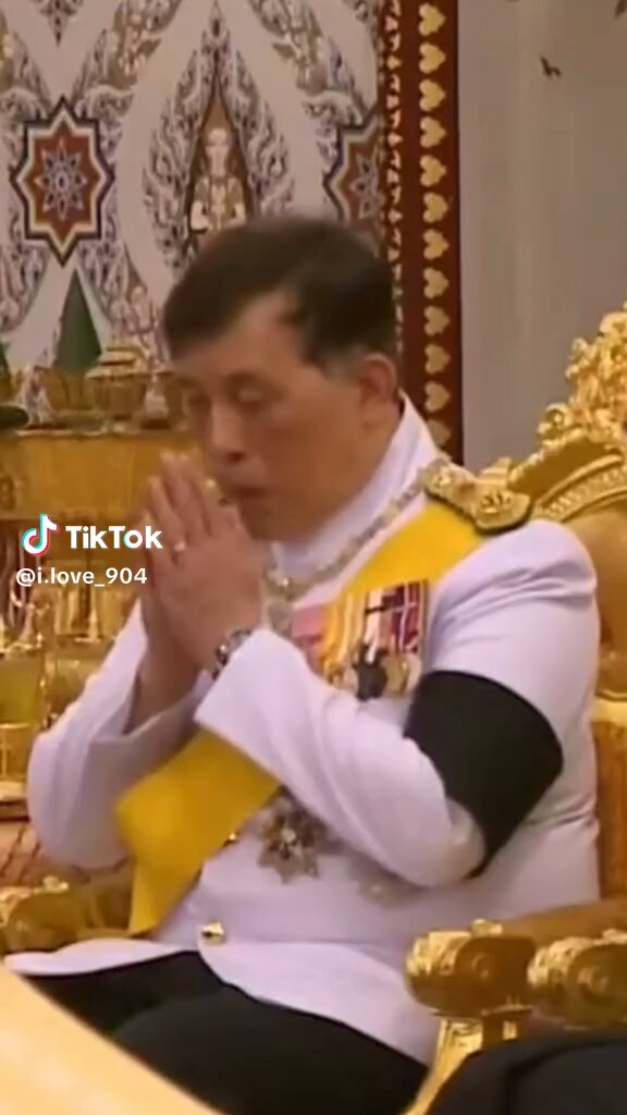 เสียทั้งแม่ สิ้นลูกสาวคนใหญ่ ขอน้อมถวายกำลังใจ พระบาทสมเด็จพระเจ้าอยู่หัว 🥹🥹🖤 #องค์ภา #เจ้าฟ้าพัชรกิติยาภา