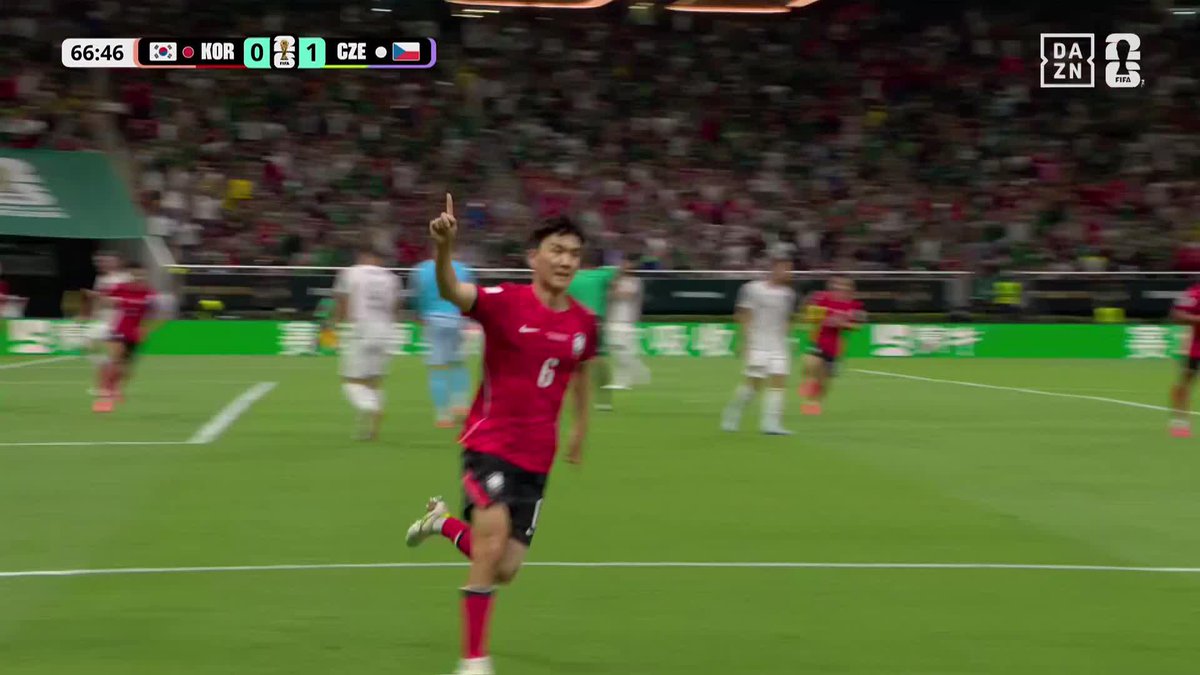ゴール前での冷静さ😌 抜け出したのはファン・インボム🇰🇷 相手をかわして同点弾 🏆️#FIFAワールドカップ グループA 🆚韓国×チェコ 📱#DAZN ライブ配信中 #本気で楽しむならDAZN