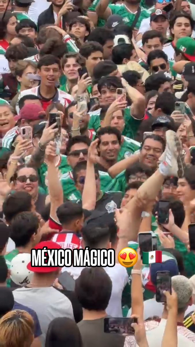 Y pensar que apenas es el PRIMER día del Mundial... 😂 🇲🇽 ❤ ¡COMO MÉXICO NO HAY DOS!