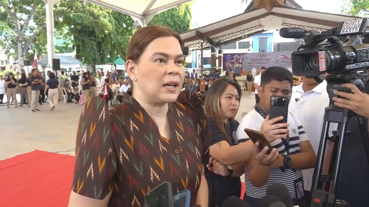 'GUSTO KO MAKITA NG TAUMBAYAN KUNG GAANO KAWALANG-HIYA SI BBM.' Vice President #SaraDuterte rejects calls from retired military officers and other groups to lead a People Power movement against the #Marcos administration, saying she wants the public to see "hanggang dulo" how President Ferdinand Marcos Jr. governs. #dailytribune25