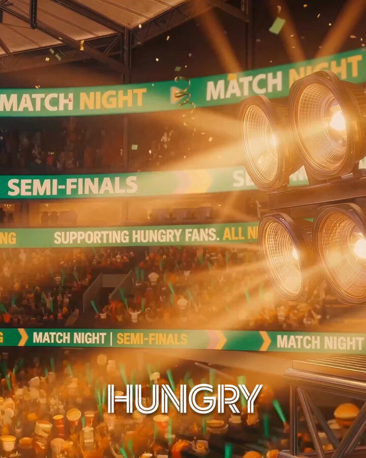 Football night isn't complete without bites &amp; brews. Order &amp; earn 5% back in GrabCoins all night 🥳