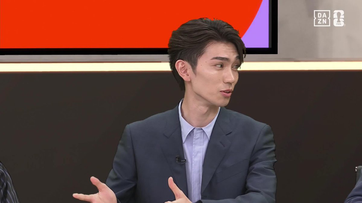 「爪痕を残せなかった…」 相模原U-21に所属していた樋口幸平さん✨ 同じく相模原でプレーしていた稲本潤一さんとのエピソードを語るも… 📺#FIFAワールドカップ -デイリーハイライト- 🗓️毎日19:00〜 #DAZN 配信中 #本気で楽しむならDAZN