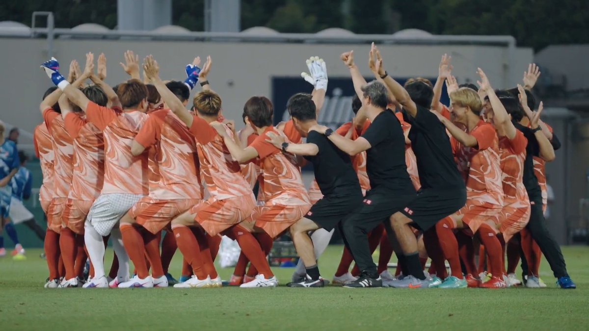 #JリーグオールスターDAZNカップ 前日練習⚽️ まずはチームの団結力を高める! 練習前のJ1 EASTの一コマ📹 🏆 JリーグオールスターDAZNカップ 📅 6/13(土) 🏟️ MUFGスタジアム 📺️ DAZNで無料ライブ配信 チケットの購入はこちらから⏬️