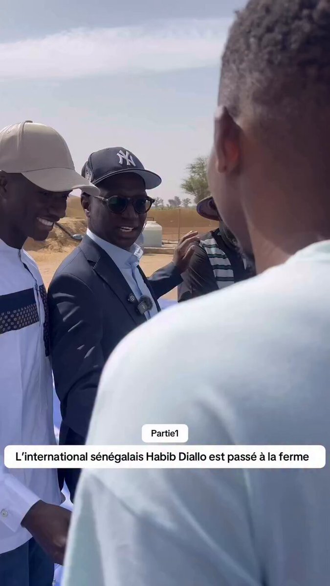 ‼️ L’international Habib Diallo a honoré de sa présence la ferme du Dr Mabouba Diagne, marquant ainsi un moment de convivialité et de partage 🇸🇳❤️🔥