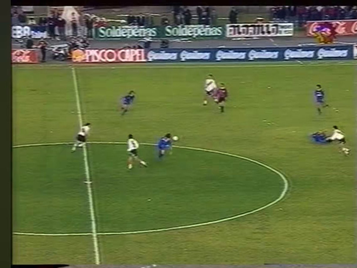 Se cumplen 30 años de este golazo del Pelado Almeyda que le dio la victoria y clasificación a River a la final de la Copa Libertadores.