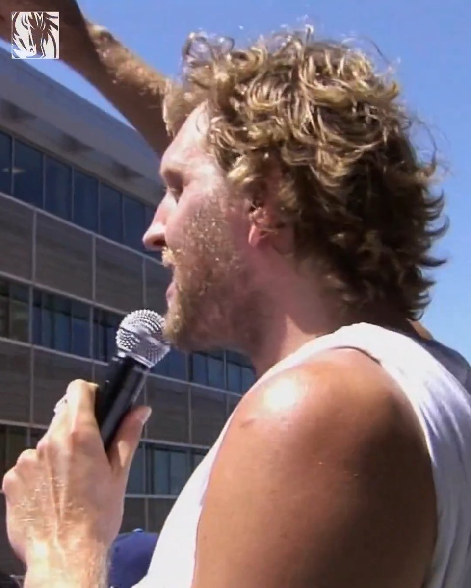Nobody sang it better 🎤🏆 Celebrating the day we won The Chip. #MFFL