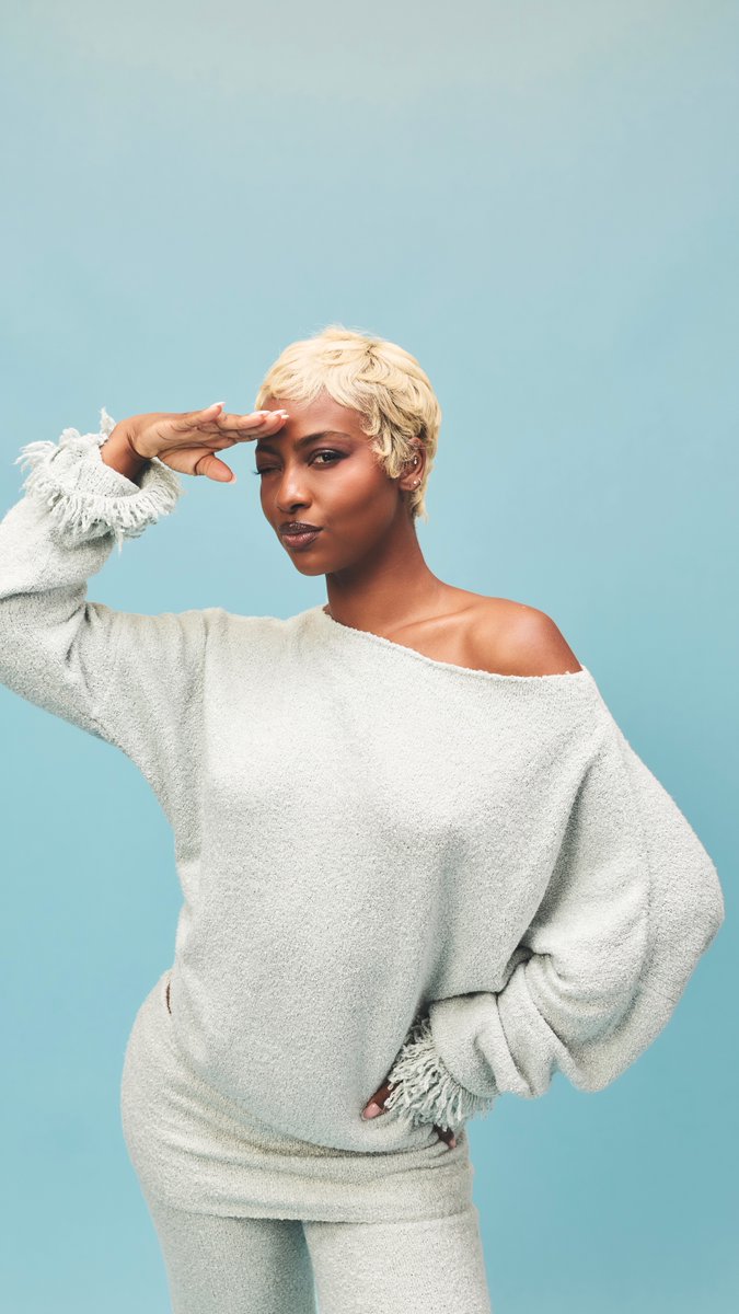 .Justine Skye recorded her first dance song in 30 minutes, and it changed everything. Now she's here with her new EP, CANDY. Tune in to her radio takeover on Apple Music.