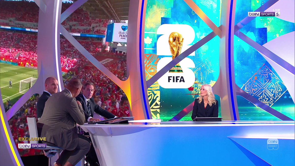 "Could we see you with the Irish national team...?" Ruud Gullit turns recruitment consultant for Jason Mcateer and Philippe Senderos 😅 #FIFAWorldCup | #beINWC26
