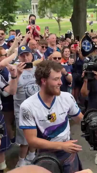 Scotland fan completes walk from Los Angeles to Boston
