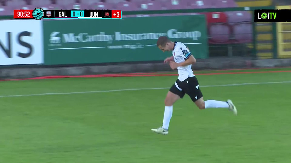 Tyreke Wilson's strike from distance looks to have won it at the death for Dundalk! ⚪