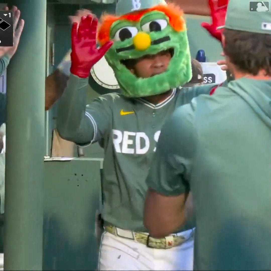 Love a Willson Monster shot!