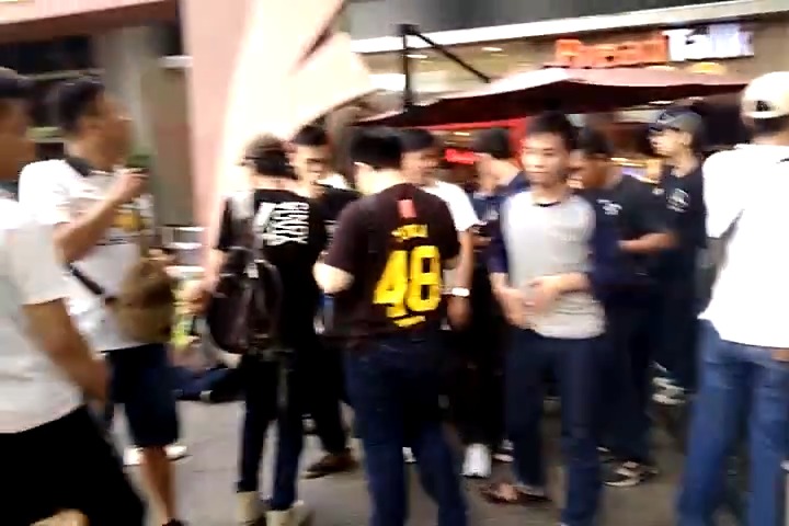 Udah rame aja penonton JKT48: Request Hour