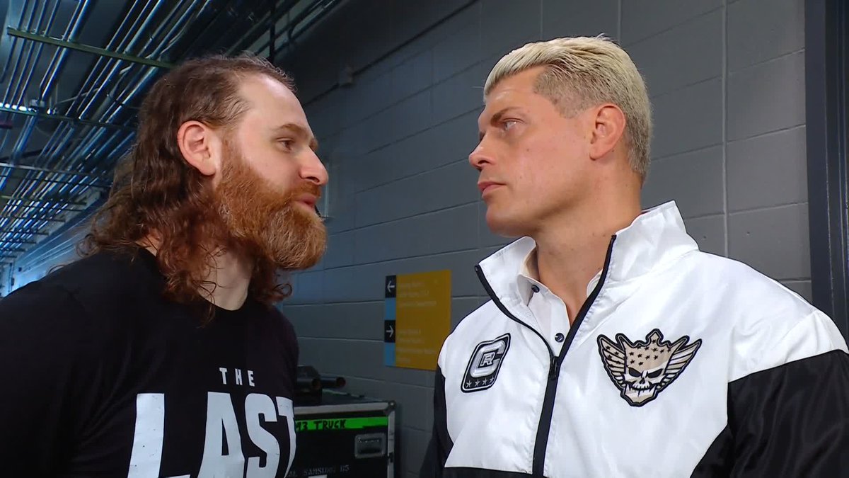 The tables have turned. Sami Zayn now holds the power over Cody Rhodes... 😬