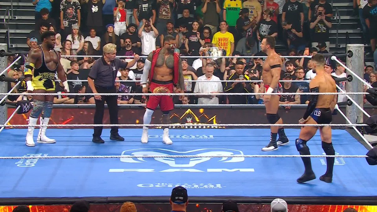 Run it back?! LA Knight took a page out of Jey Uso's book! 😅