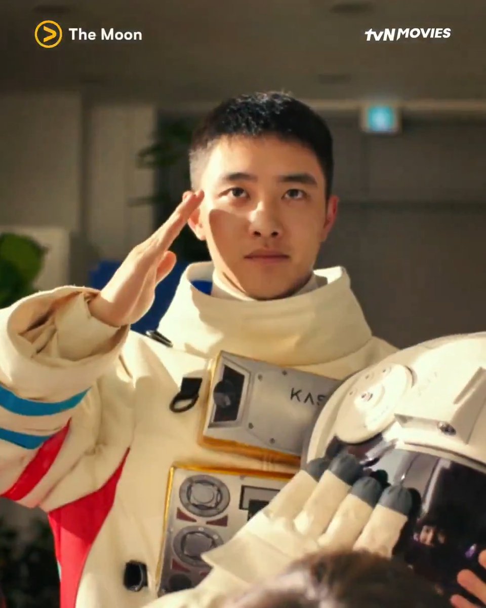 Spesial buat Dandanies dan EXO-L yang masih PCD 🐧🤍💥 #Viu #DohKyungSoo #DO #EXO