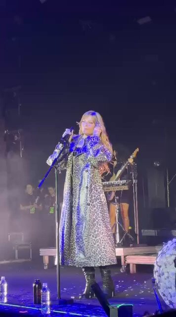 VEIO AI! Luísa Sonza performou “Depois do Fim” pela PRIMEIRA VEZ ao vivo no show de hoje 🥹