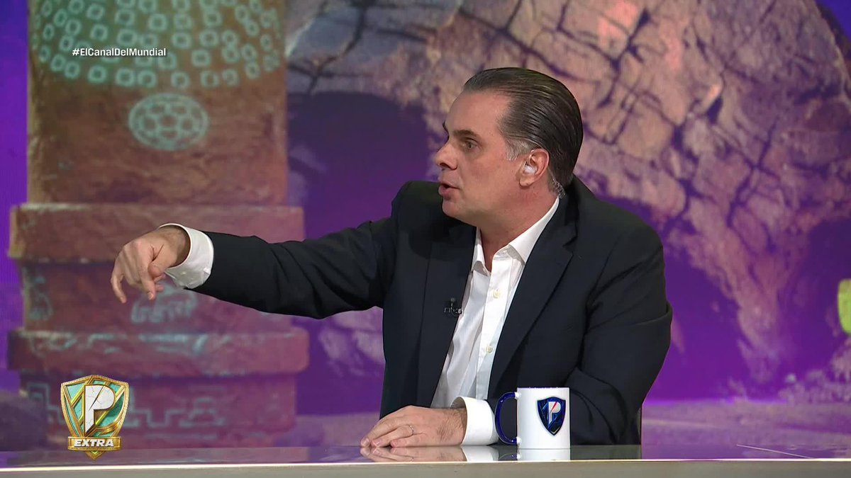 DON CHRISTIAN MARTINOLI, CON CÁTEDRA 🔥 😂 Así o más claro, aplausos para Marti que no ha parado de soltar factos. Esta noche se lleva los aplausos 👏 #ConLosProta #ElCanalDelMundial